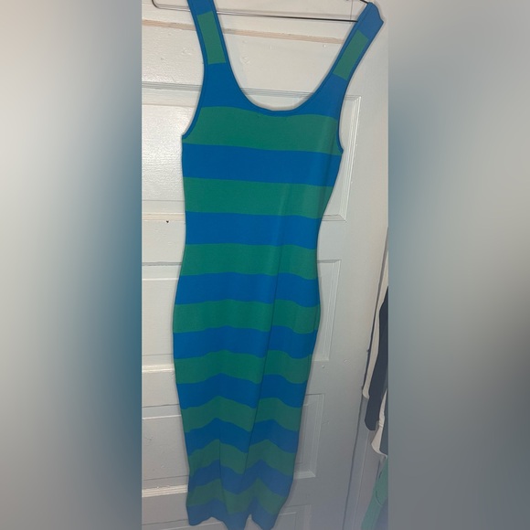 Bodycon Dress - Picture 3 of 4